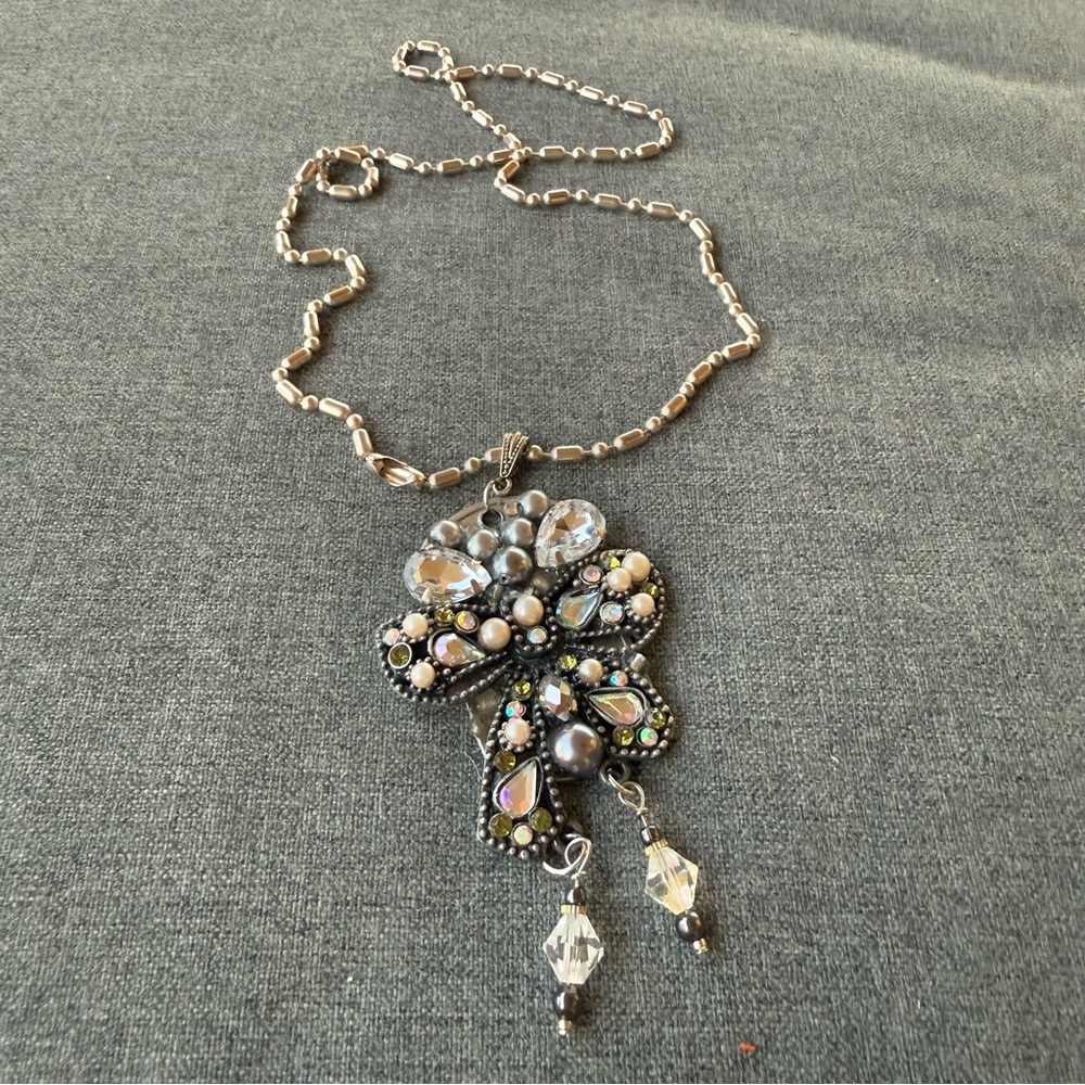 Vintage Rhinestone Bow Pendant Necklace Glammy Tags Embellished Dog Tags